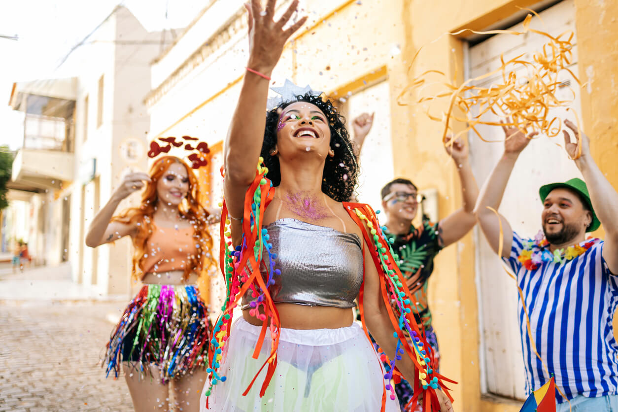 Melhores destinos do Nordeste para curtir o Carnaval 2026